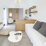 Hideaway Hotel