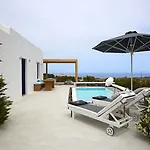 Hotel Hideaway 4*