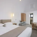 Hideaway Hotel 4*
