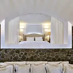 Hideaway Hotel