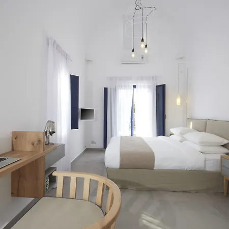 Hideaway Hotel
