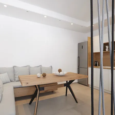 Hideaway 4* Santorini Island