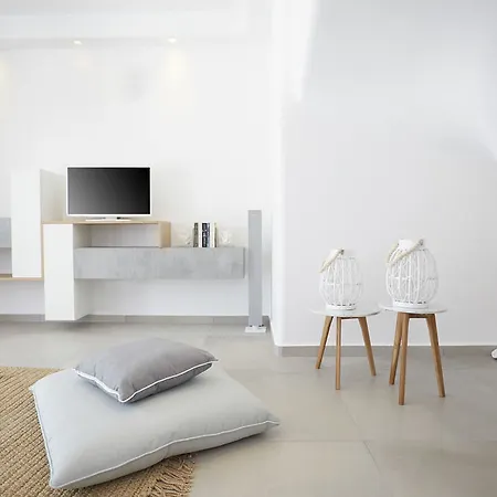Hideaway Hotel 4*