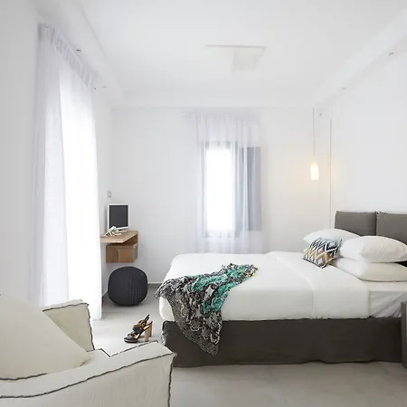 Amor Hideaway Villas Hotel Santorini Island