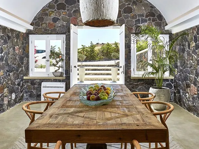 Amor Hideaway Villas Hotel 4*