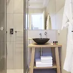 Hideaway Szálloda